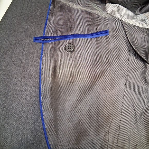 EGARA SLIM FIT 3 PIECE WOOL SUIT SIZE L - Picture 11 of 16